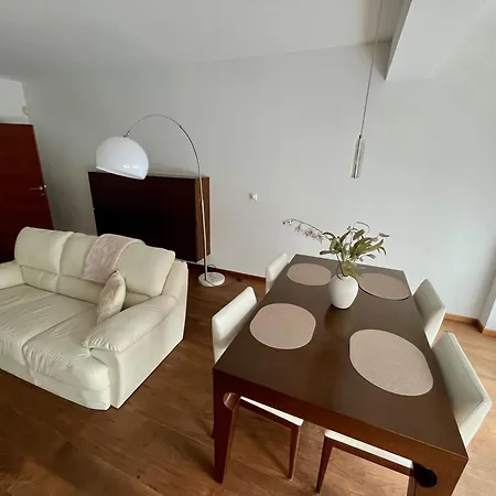 Passage Apartment *